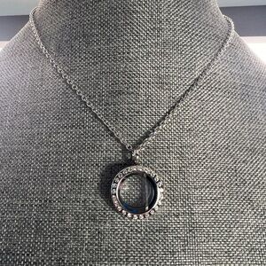 Chic Stainless Steel Silver Floating Charm Locket Necklace